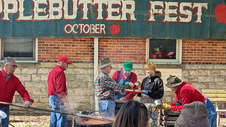 2025 Grand Rapids Applebutter Festival Guide