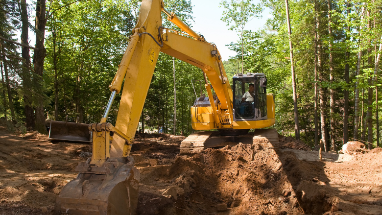 Teen Arrested After Allegedly Swinging Stolen Excavator Bucket at Owner and Son in Toledo